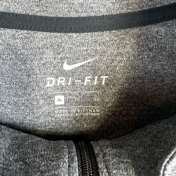 Nike Golf Mens 1/4 Zip Dri-Fit Pullover Sweatshirt Gray Embroidered Logo Size XL - Picture 2 of 11